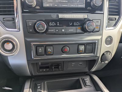 2023 Nissan Titan - Photo 29