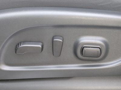 2023 Nissan Titan - Photo 19