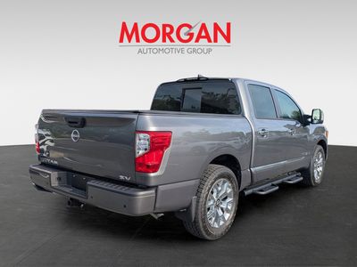 2023 Nissan Titan - Photo 3