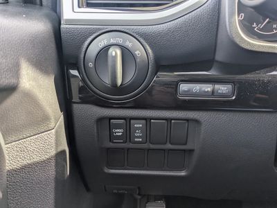 2023 Nissan Titan - Photo 31