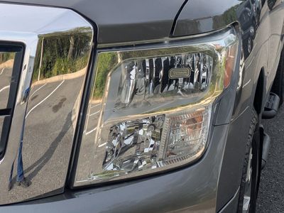 2023 Nissan Titan - Photo 9