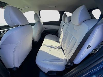 2026 Hyundai TUCSON — photo 18 view