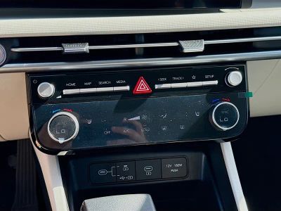 2026 Hyundai TUCSON — photo 12 view