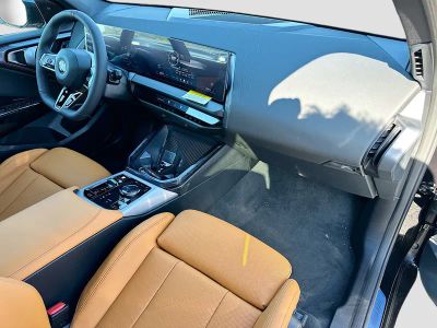 2026 BMW X3 — photo 24 view