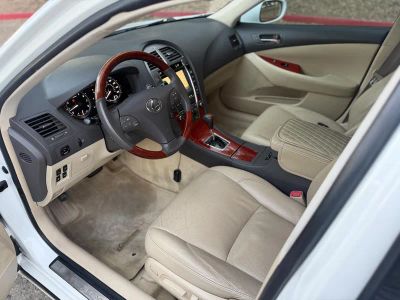 2008 Lexus ES 350 — photo 17 view