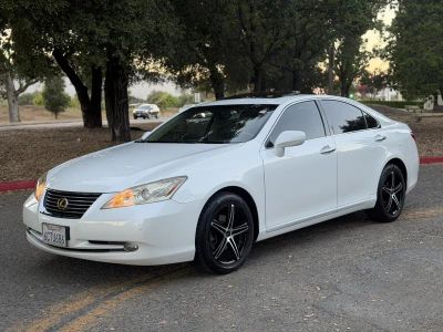 2008 Lexus ES 350 in White — front three-quarter view