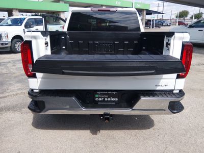2025 GMC Sierra 1500 - Photo 9