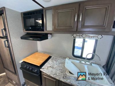 2019 Keystone RV Passport - Photo 9