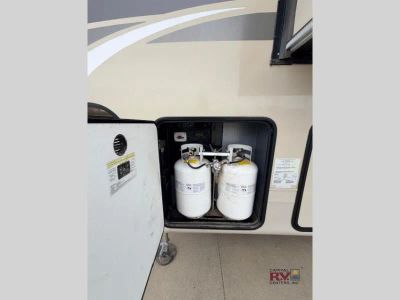 2018 Jayco Pinnacle - Photo 3