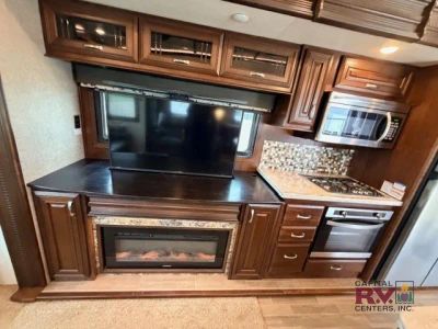 2018 Jayco Pinnacle - Photo 18