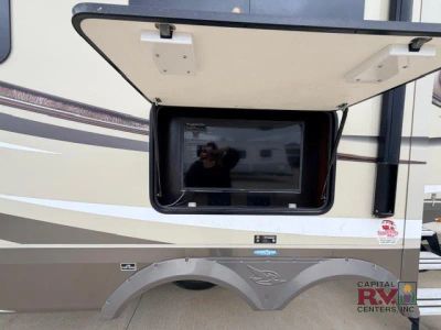 2018 Jayco Pinnacle - Photo 8