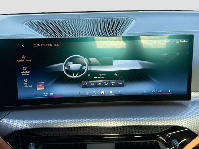2026 BMW 4 Series — photo 33 view