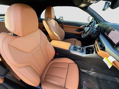 2026 BMW 4 Series — photo 14 view