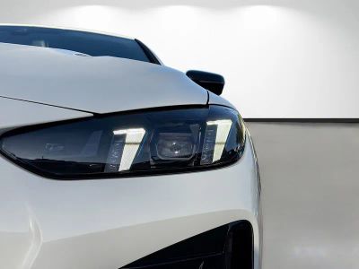 2026 BMW 4 Series — photo 9 view