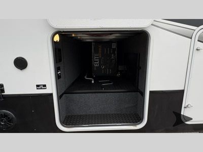 2025 Jayco Seismic - Photo 11
