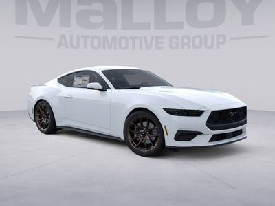 2026 Ford Mustang - Photo 16