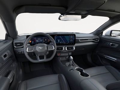 2026 Ford Mustang - Photo 5