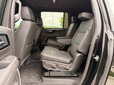 2026 Chevrolet Suburban — photo 33 view