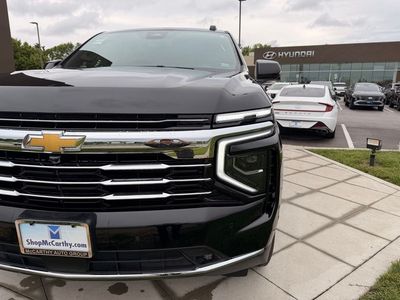2026 Chevrolet Suburban — photo 9 view