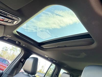 2026 Jeep Grand Cherokee — photo 16 view