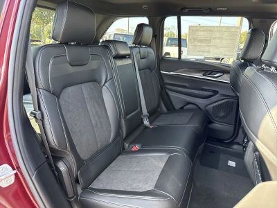 2026 Jeep Grand Cherokee — photo 25 view