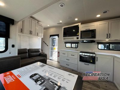 2026 Highland Ridge Roamer Light Duty - Photo 10