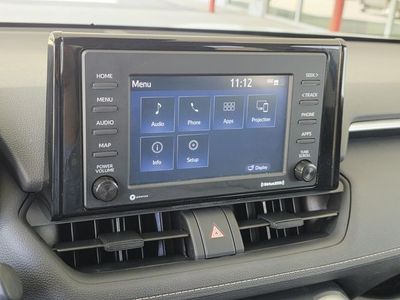 2022 Toyota RAV4 - Photo 16