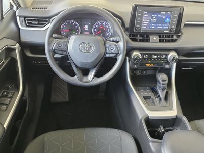 2022 Toyota RAV4 - Photo 12