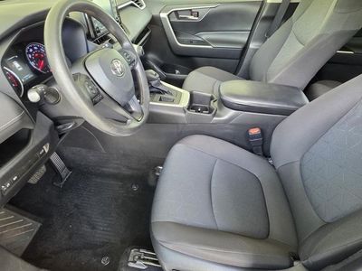 2022 Toyota RAV4 - Photo 6