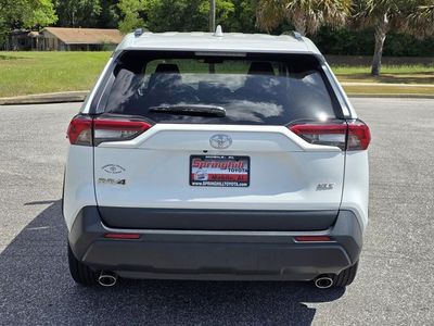 2022 Toyota RAV4 - Photo 3