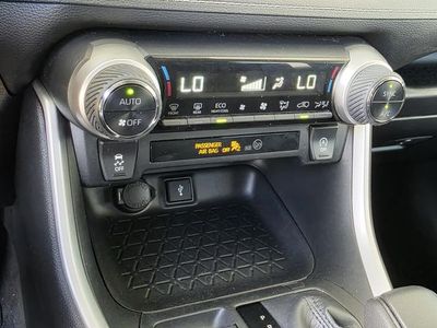 2022 Toyota RAV4 - Photo 20
