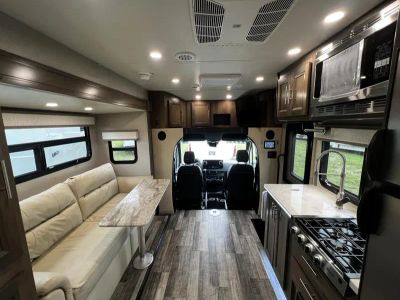 2021 Dynamax ISATA - Photo 4