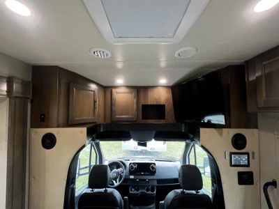 2021 Dynamax ISATA - Photo 27