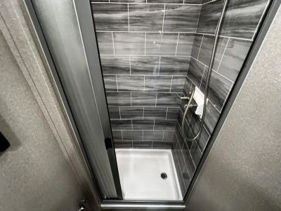 2021 Dynamax ISATA - Photo 23