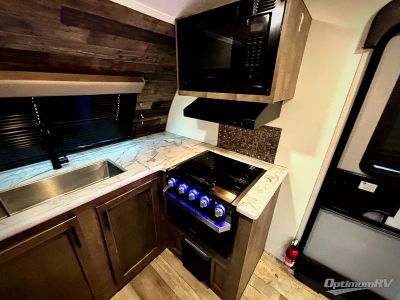 2021 Venture RV Sonic — photo 7 view