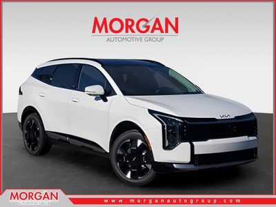2026 Kia Sportage SX-Prestige in White — front three-quarter view