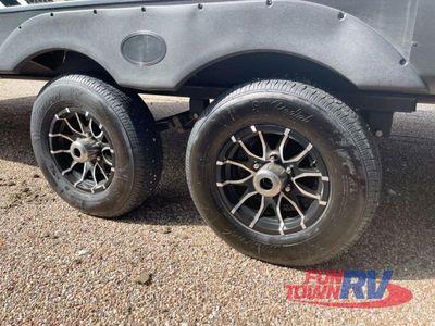 2025 Dutchmen RV Kodiak - Photo 9