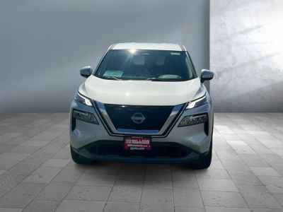 2023 Nissan Rogue — side profile view