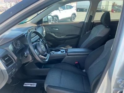 2023 Nissan Rogue — photo 9 view
