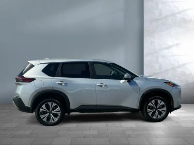 2023 Nissan Rogue — photo 7 view