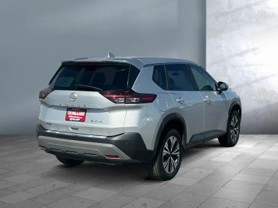 2023 Nissan Rogue — engine compartment view
