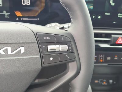 2026 Kia Sportage — photo 32 view