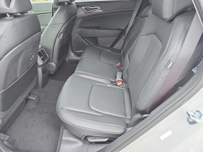 2026 Kia Sportage — photo 17 view