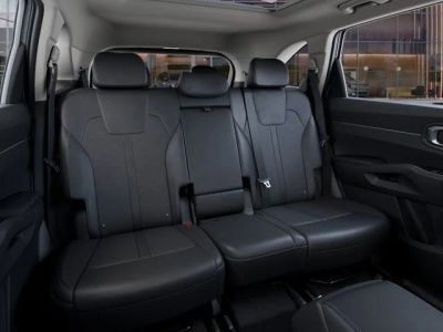 2026 Kia Sorento — photo 16 view