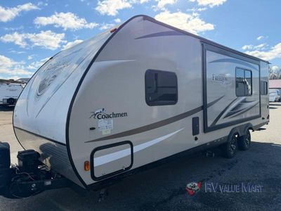 2017 Coachmen RV Freedom Express - Photo 4