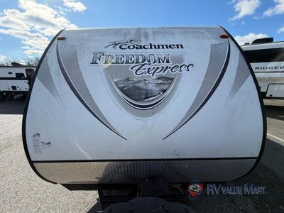 2017 Coachmen RV Freedom Express - Photo 3
