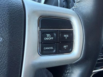 2016 Chrysler Town & Country — photo 22 view
