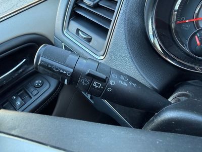 2016 Chrysler Town & Country — photo 23 view