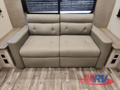 2023 Forest River RV Cardinal RED - Photo 33