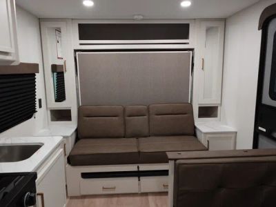 2026 Grand Design Transcend One - Photo 6